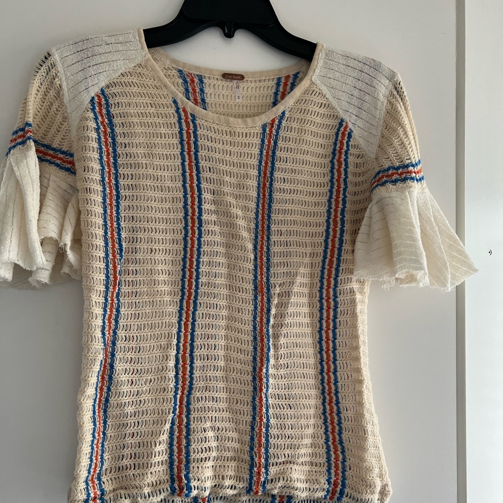 Free People Blouse
Beige, orange, blue blouse size M